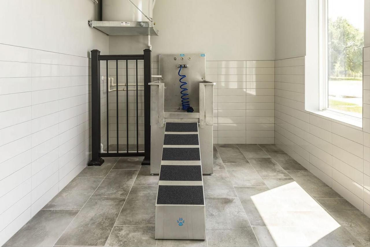 Modern Dwntwn 1 Bdrm Apt Pool Gym Free Parking Indianapolis Exteriér fotografie